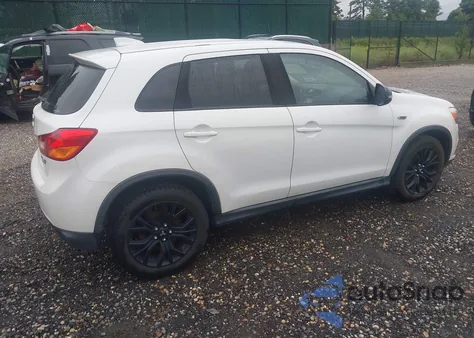 2017 Mitsubishi Outlander Sport 2.0 Es/2.0 Le z USA, uszkodzony, nr VIN JA4AR3AU9HZ067033